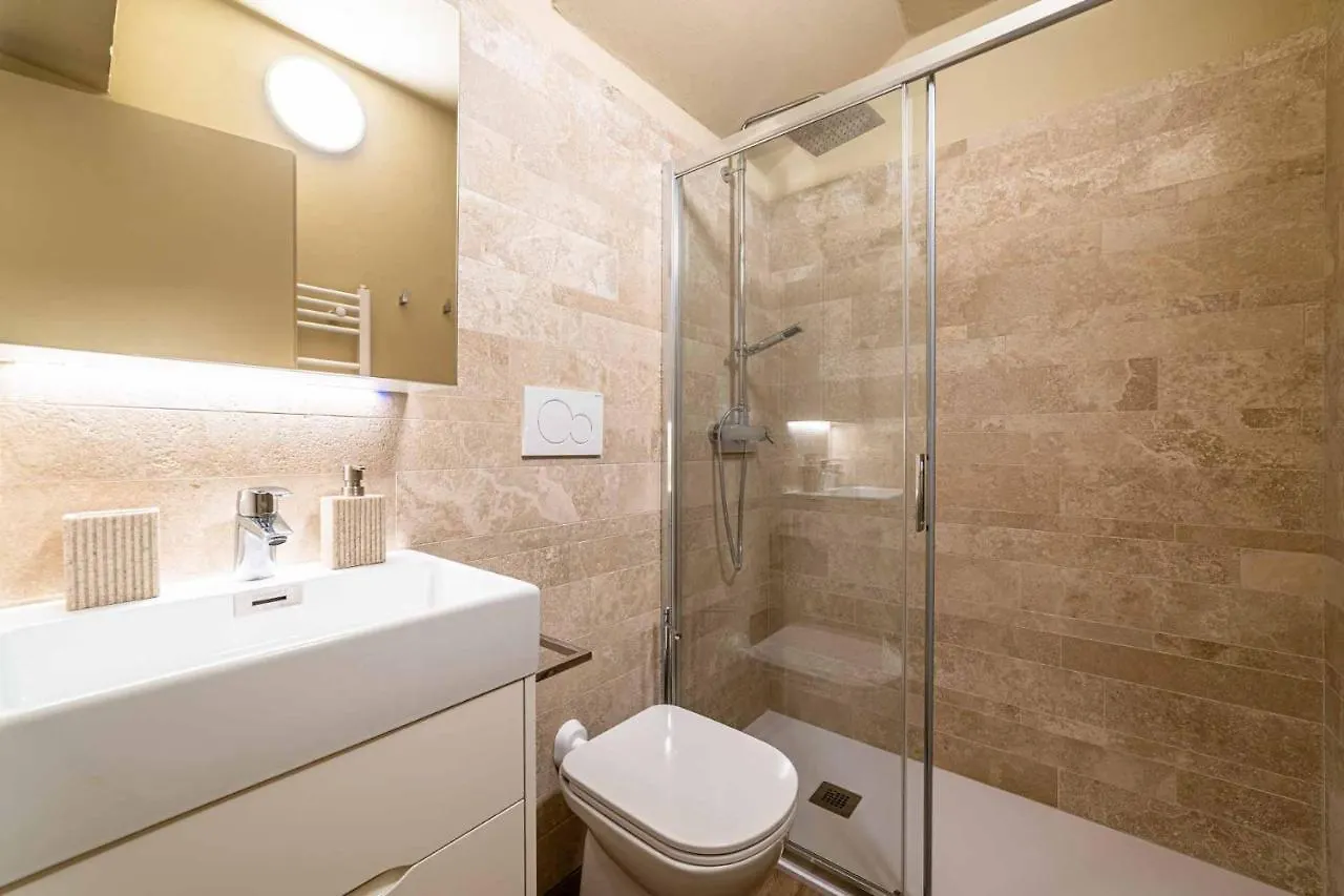 La Chicca Apartment Masare Italy